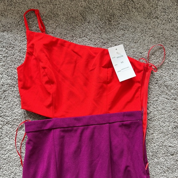 NWT lulus chic one shoulder maxi dress - Picture 5 of 5